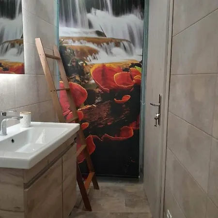 Twins & Angel Διαμέρισμα